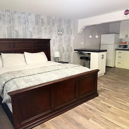 Lincoln Inn Fredericton Bagian luar foto