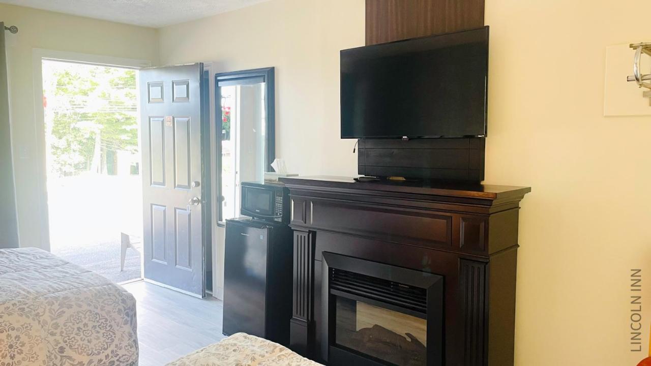 Lincoln Inn Fredericton Bagian luar foto